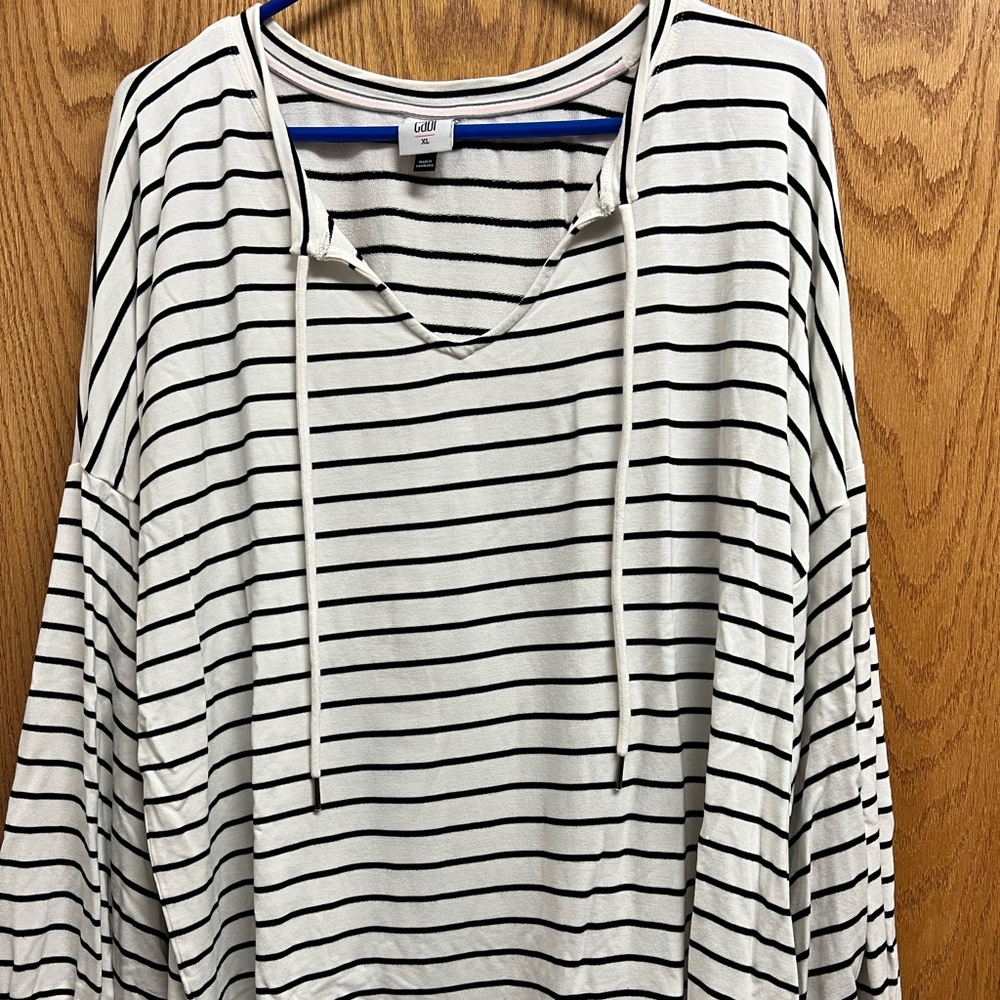 Cabi Relax Game Day Sweatshirt.